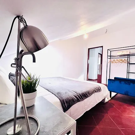 Bairro Alto, Location In Centre Albergue