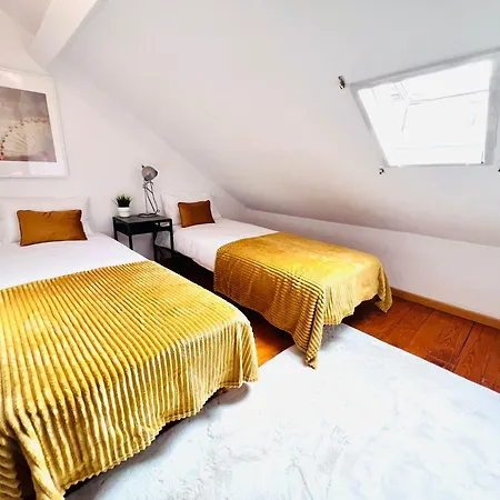 Bairro Alto, Location In Centre Lisbona