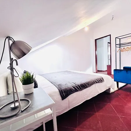 Hostel Bairro Alto, Location In Centre Lisboa