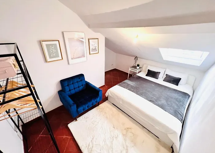 Bairro Alto, Location In Centre Albergue *