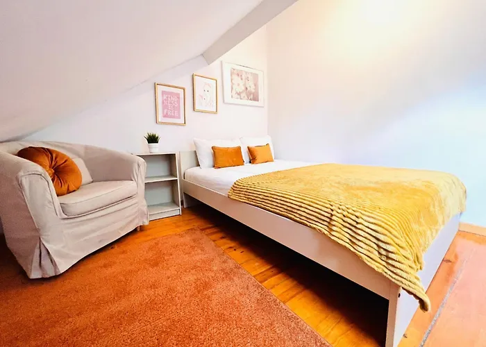 Hostal Bairro Alto, Location In Centre